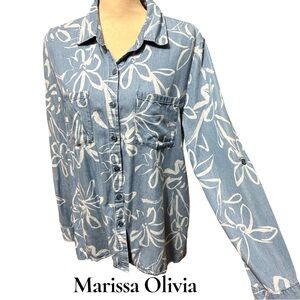 Marissa Olivia denim chambray Floral Button Down shirt. Roll tab sleeve. EUC!